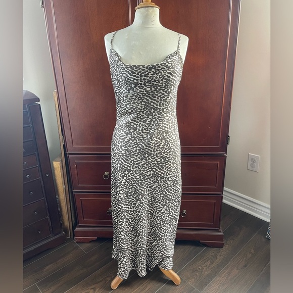APPARIS animal print long midi slip dress medium - Picture 3 of 10